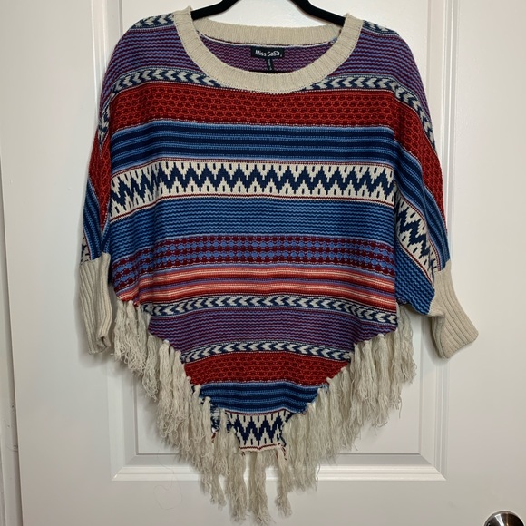 Patterned Poncho Sweater w/ Sleeves and Fringe - Picture 3 of 5